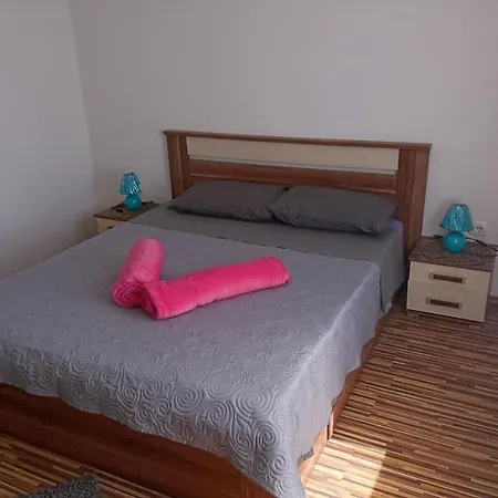 Vuleta Apartament *