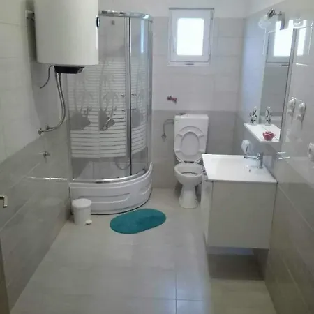 Vuleta Apartman *