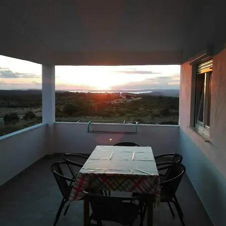 Apartment Vuleta Razanac